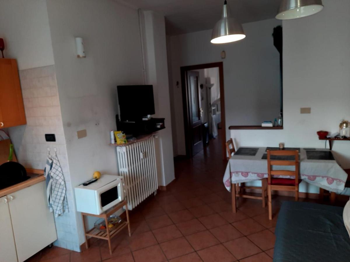 Apartm 5Th Floor No Lift No Wifi Near The Center Apartment Торино Екстериор снимка